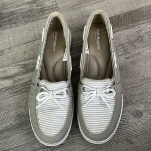 GRASSHOPPERS GRAY AND WHITE MEMORY DELUXE SLIP ON BOAT SHOES